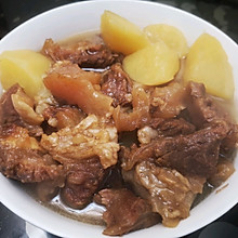 炖牛肉土豆