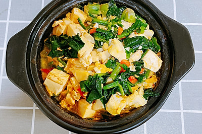 菠菜豆腐鸡蛋煲