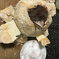 鲜榨椰汁的做法图解1