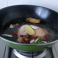 用最经典的搭配，做一锅卤味——普洱茶卤鸡 的做法图解8