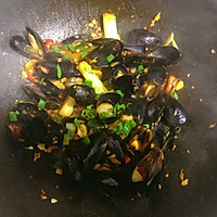 爆炒青口贝的做法图解13