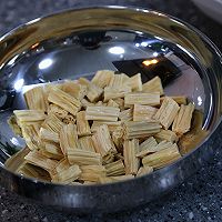 凉拌腐竹花生米的做法图解7