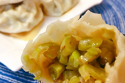 豆角猪肉馅大蒸饺