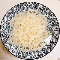 清炒藕片的做法图解1