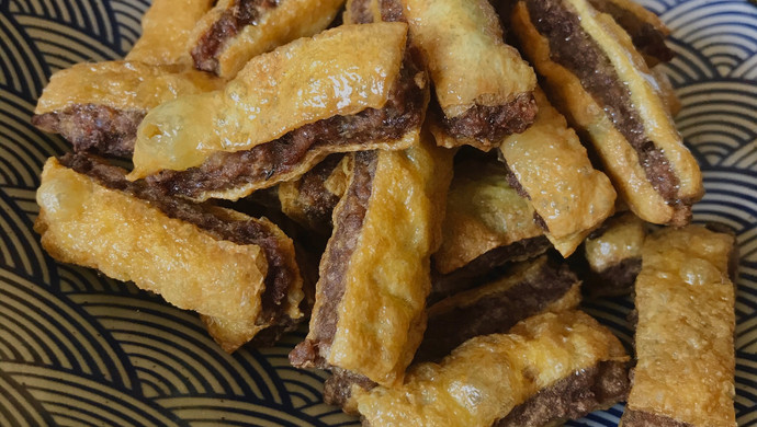 自制特色菜牛肉夹沙