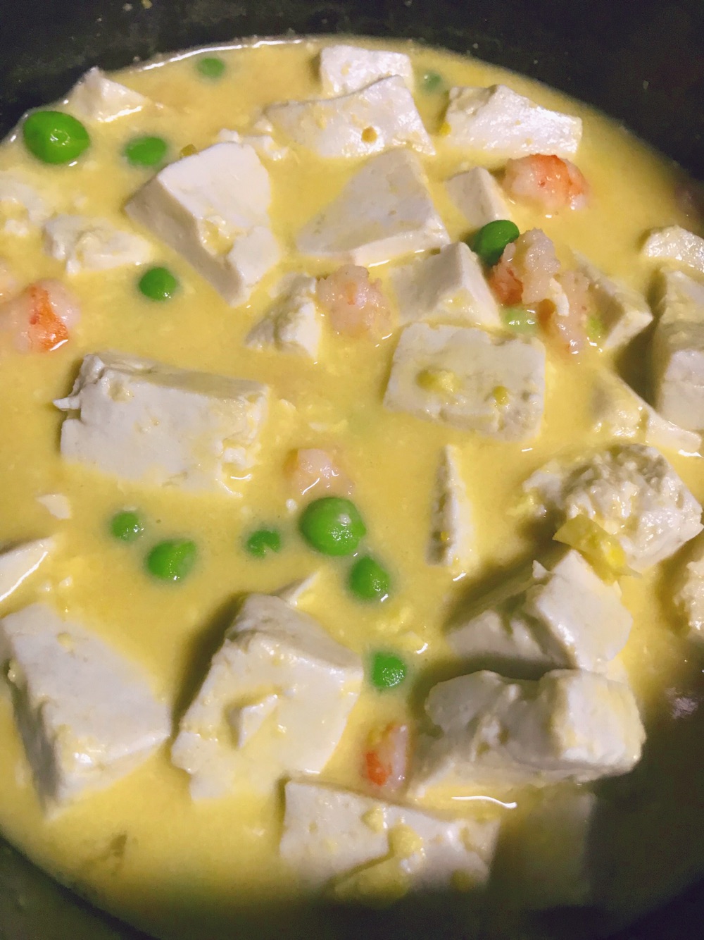 咸蛋黄虾仁豆腐