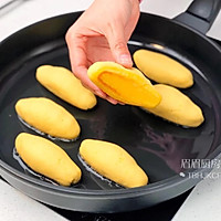 玉米锅贴的做法图解7