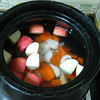 苹果红萝卜竹蔗马蹄水的做法图解4
