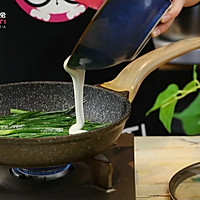 把大海的味道摊进饼里，尝尝这份料超多的海鲜饼！的做法图解4