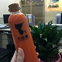 红萝卜汁的做法图解5