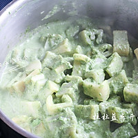 菠菜牛油果意面——宝宝辅食系列的做法图解7