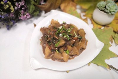 牛肉焖萝卜