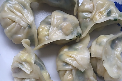 韭菜鸡蛋玉米饺子