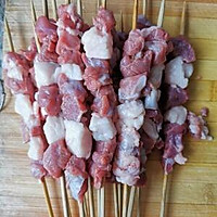 烤箱+炭烤牛肉串的做法图解2