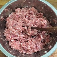 瓤肉虎皮尖椒的做法图解1