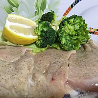 嫩煎鸡胸肉的做法图解1