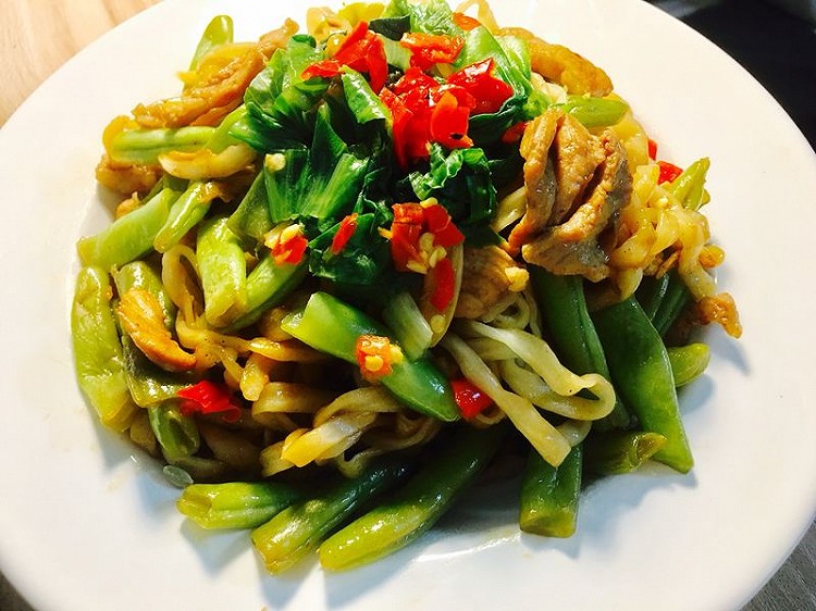四季豆肉丝焖面的做法