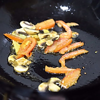 吉祥如意家宴菜：百财团圆汤#李锦记旧庄蚝油鲜蚝鲜煮#的做法图解4