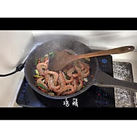 超简单的火锅底料炒鲜虾的做法图解9