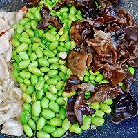 #来诺辉京东 解锁“胃”来资产#木耳毛豆米炒肉的做法图解6