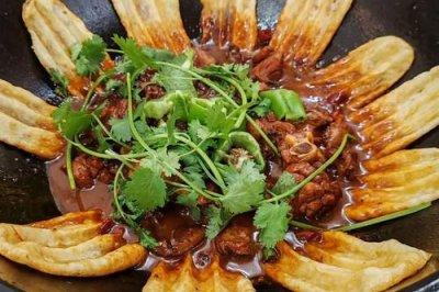 地锅鸡
