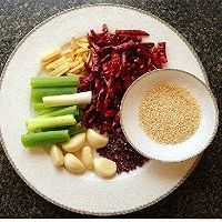 辣子鸡的做法图解1