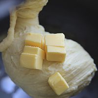 蝴蝶结面包的做法图解2