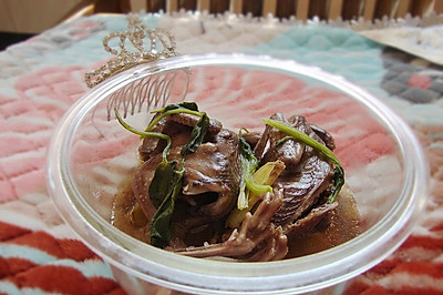 香菜蒸鹌鹑