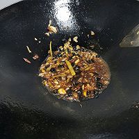 家常菜，蒜香味的豆豉凤爪的做法图解2