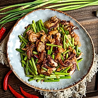 #冰箱剩余食材大改造#鱿鱼须炒蒜薹的做法图解12