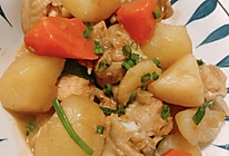 家常土豆焖鸡块，上桌秒空盘的做法