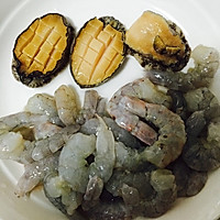 鲍鱼虾仁炒饭的做法图解1