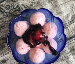 草莓味酸奶冰淇淋的做法