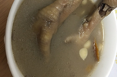 眉豆南北杏鸡脚汤