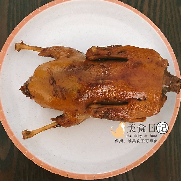 齿留香酱鸭的做法
