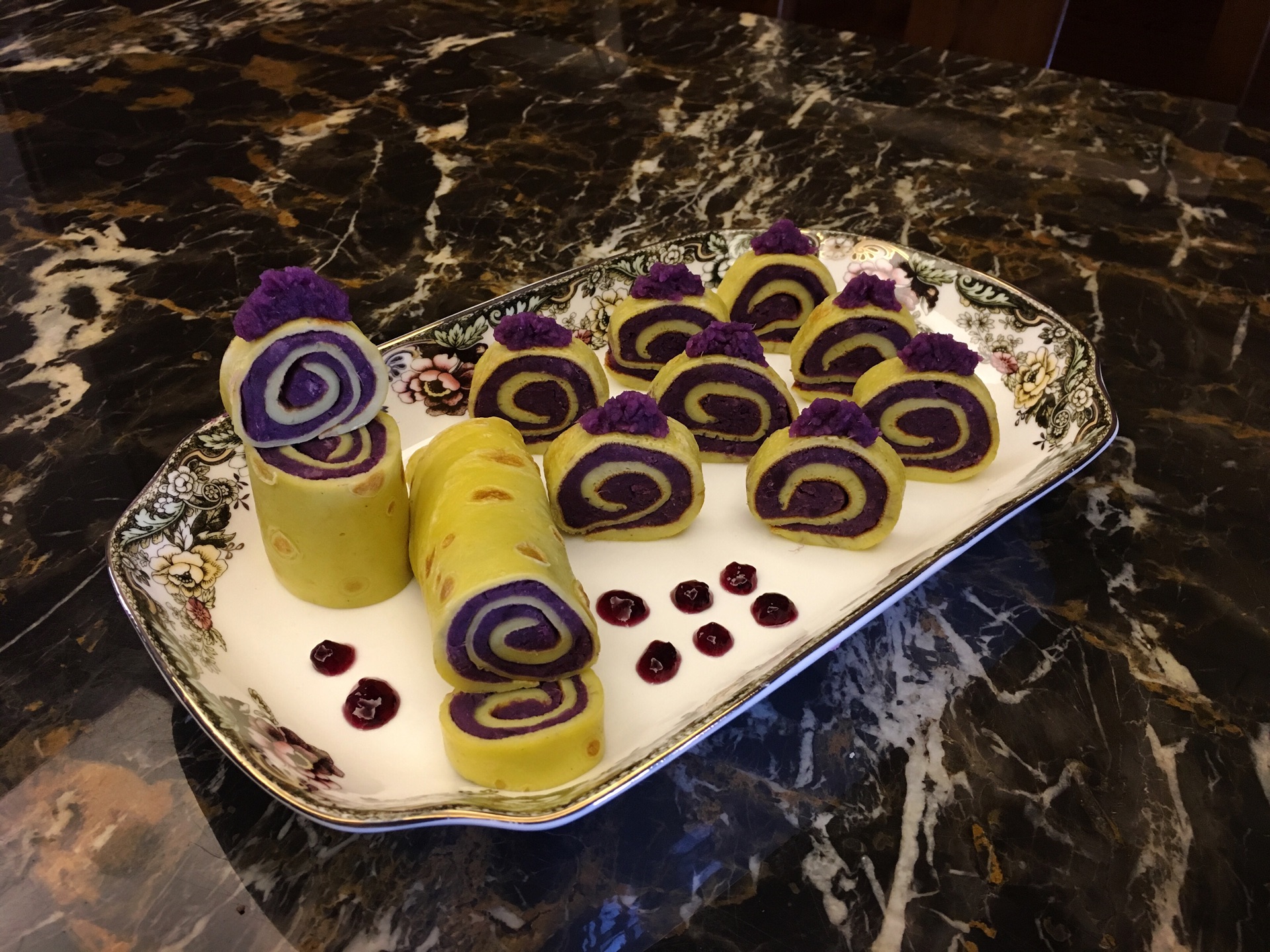 鸡蛋紫薯卷怎么做_鸡蛋紫薯卷的做法_小跳蛙love_豆果美食