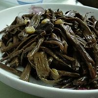 炒茶树菇（干）的做法图解5