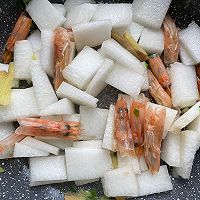 鲜掉眉毛的冬瓜鲜虾汤的做法图解4