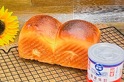 炼奶大吐司