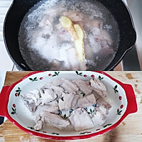 粉藕排骨汤的做法图解3