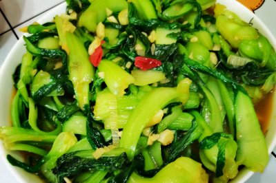 白灼蒜蓉油菜