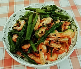 芦笋炒海虾的做法