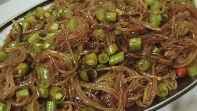 豆角炒粉条