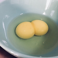 蛋白质满满：白玉菇炖蛋的做法图解2