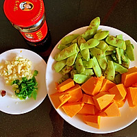 豆角炖南瓜的做法图解1