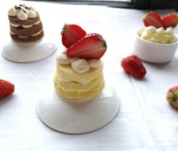 #百变水果花样吃#草莓裸蛋糕的做法
