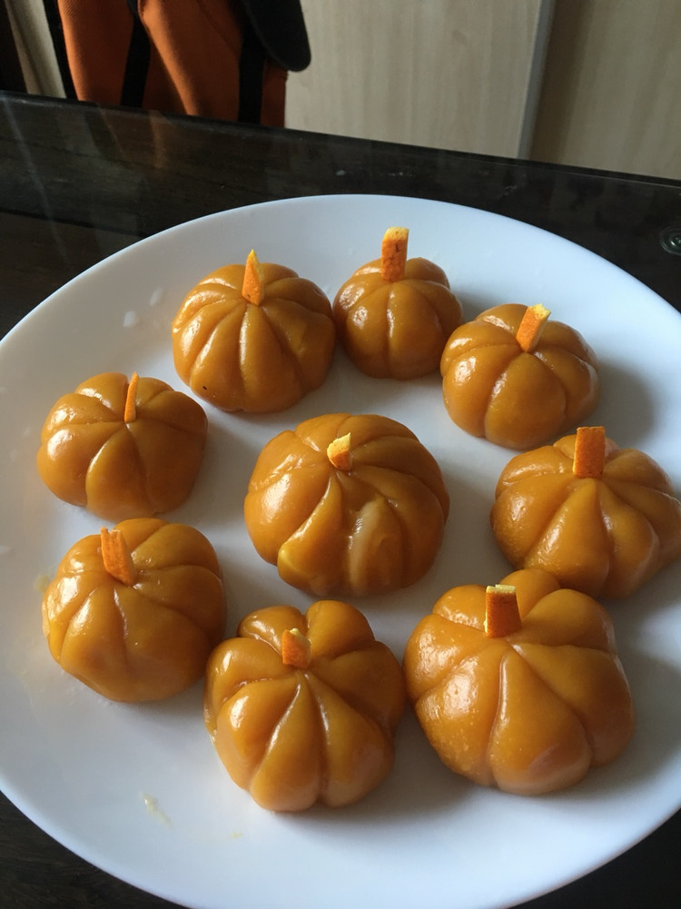 椰丝南瓜饼的做法
