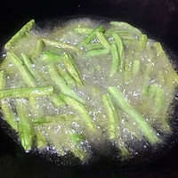 干煸豆角的做法图解4