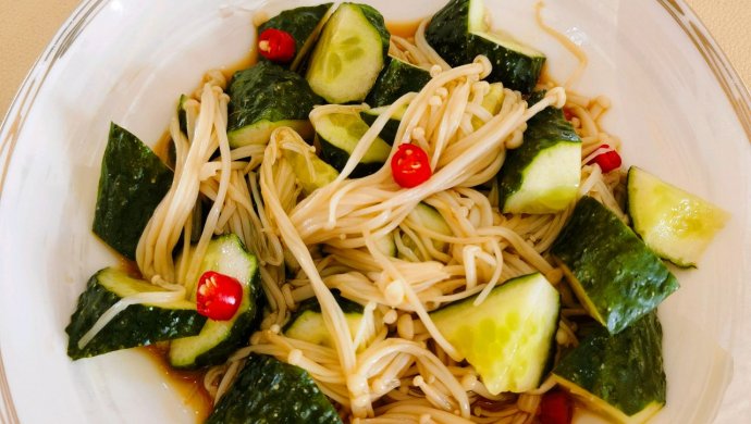 低脂低卡金针菇拌黄瓜