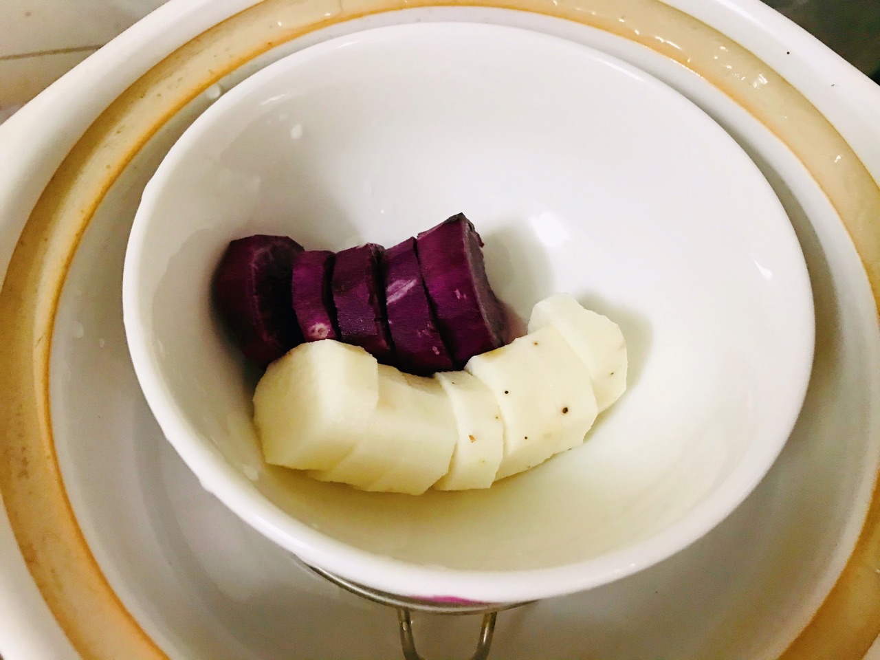 紫薯米糊怎么做_紫薯米糊的做法_浅夏°淡雅_豆果美食